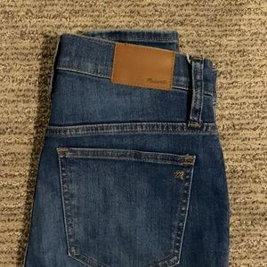Madewell 9” high rise skinny crop